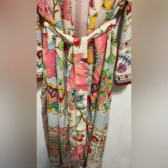 Zara Multicolor Patterned Robe - Picture 7 of 12
